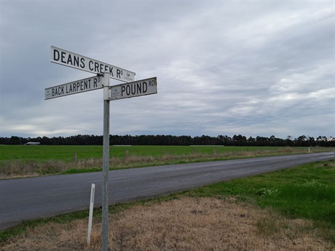 Deans Creek 2.jpg