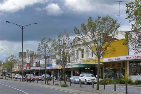 Muerray Street Colac.jpg