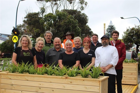 Image -  Apollo Bay Traders - Outdoor Dining Project - 20201222.JPG